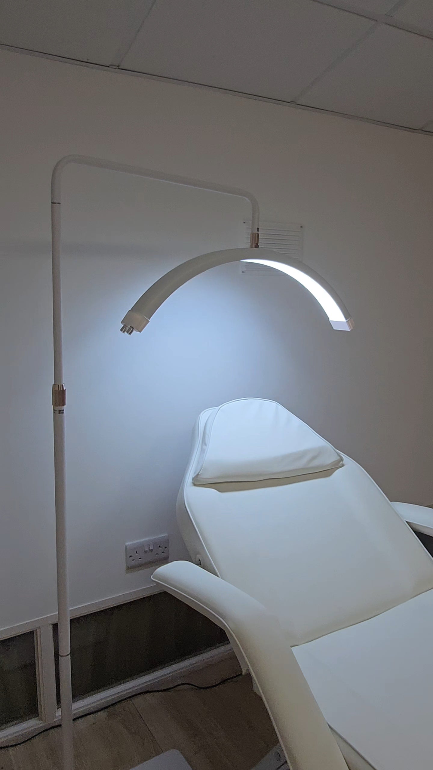Lash and Brow LED Light (MOONLIGHT)
